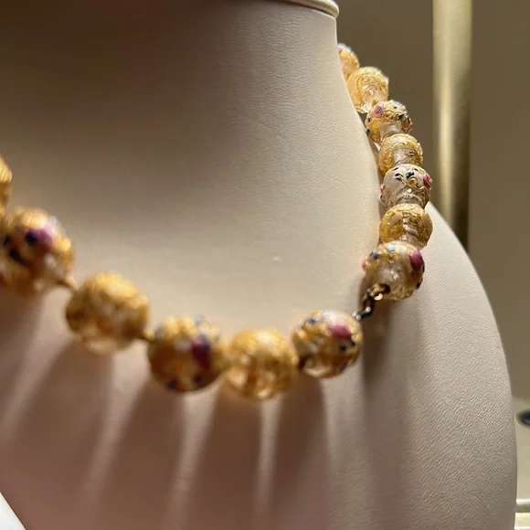 Venetian Glass Pendant Necklace - Picture 7 of 7